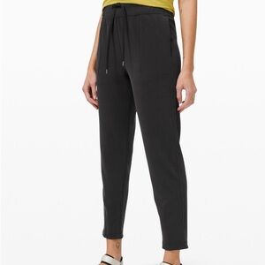 Lululemon soft ambitions high-rise jogger
